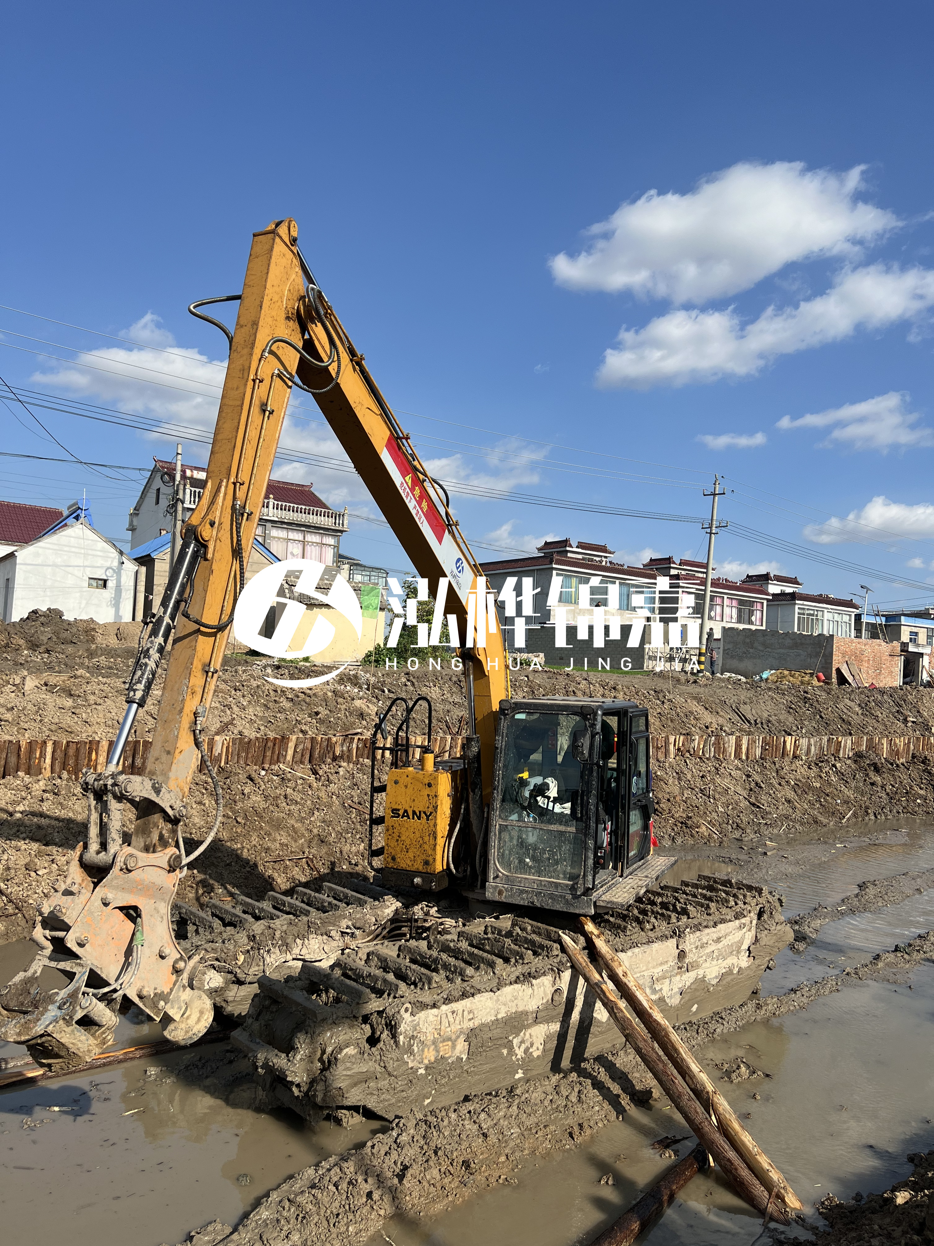 汕頭松木樁源頭廠家-河道護(hù)坡打樁對河岸保護(hù)有何作用？